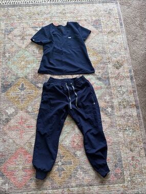 Navy figs scrubs set